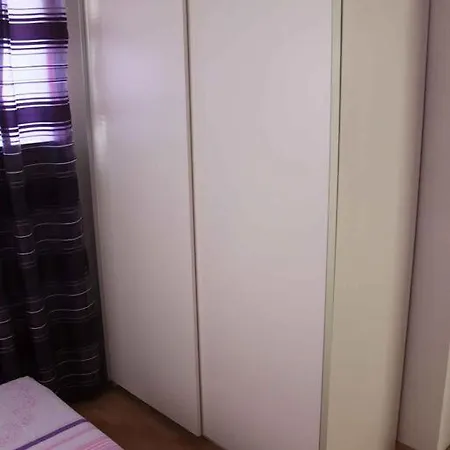 Summer Lounge Apartment