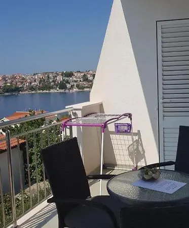 Summer Lounge Apartment Trogir