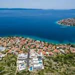 Summer Lounge Апартаменты Трогир
